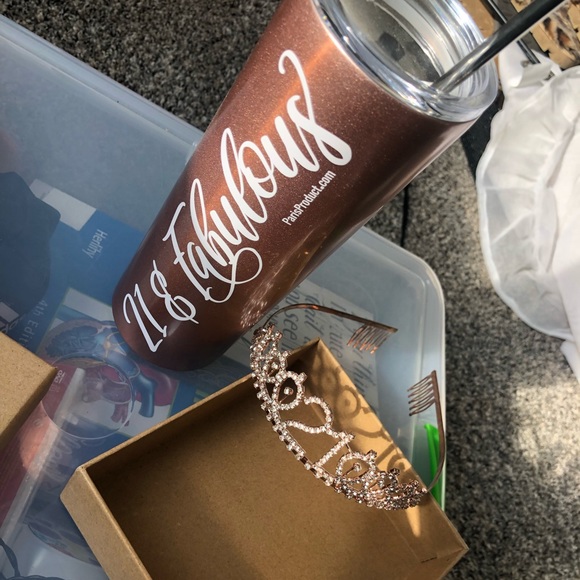 21 birthday cup and tiara - Picture 2 of 3